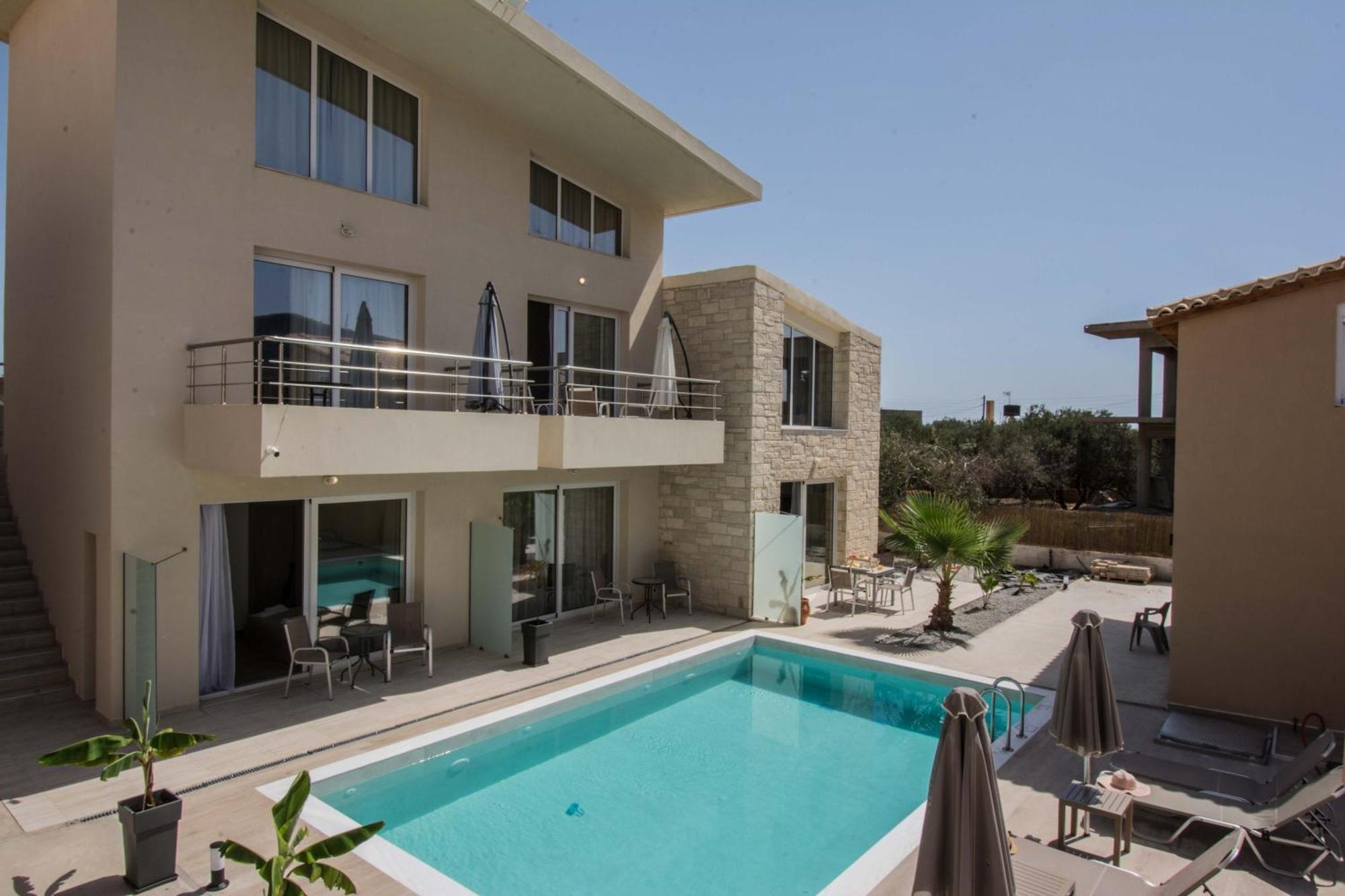 Michalianna Suites "By Checkin" Goúvai Luaran gambar